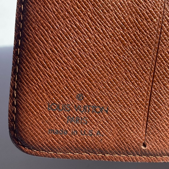 AUTHENTIC PRELOVED LOUIS VUITTON COMPACT MONOGRAM CANVAS WALLET  zipper brown - Picture 14 of 15